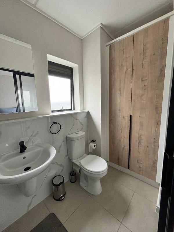 To Let 2 Bedroom Property for Rent in Richwood Western Cape